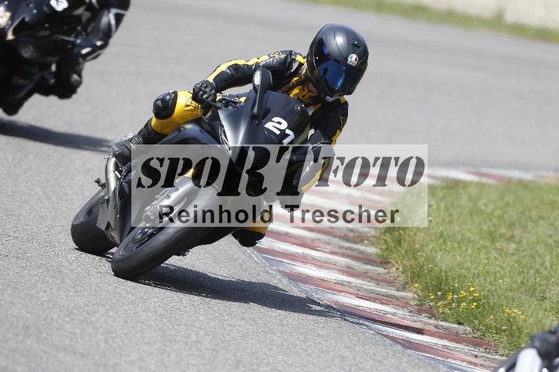 Archiv-2025/27 12.06.2025 Ducati Schweiz Trackday Warmup  ADR/blau-bleu/21